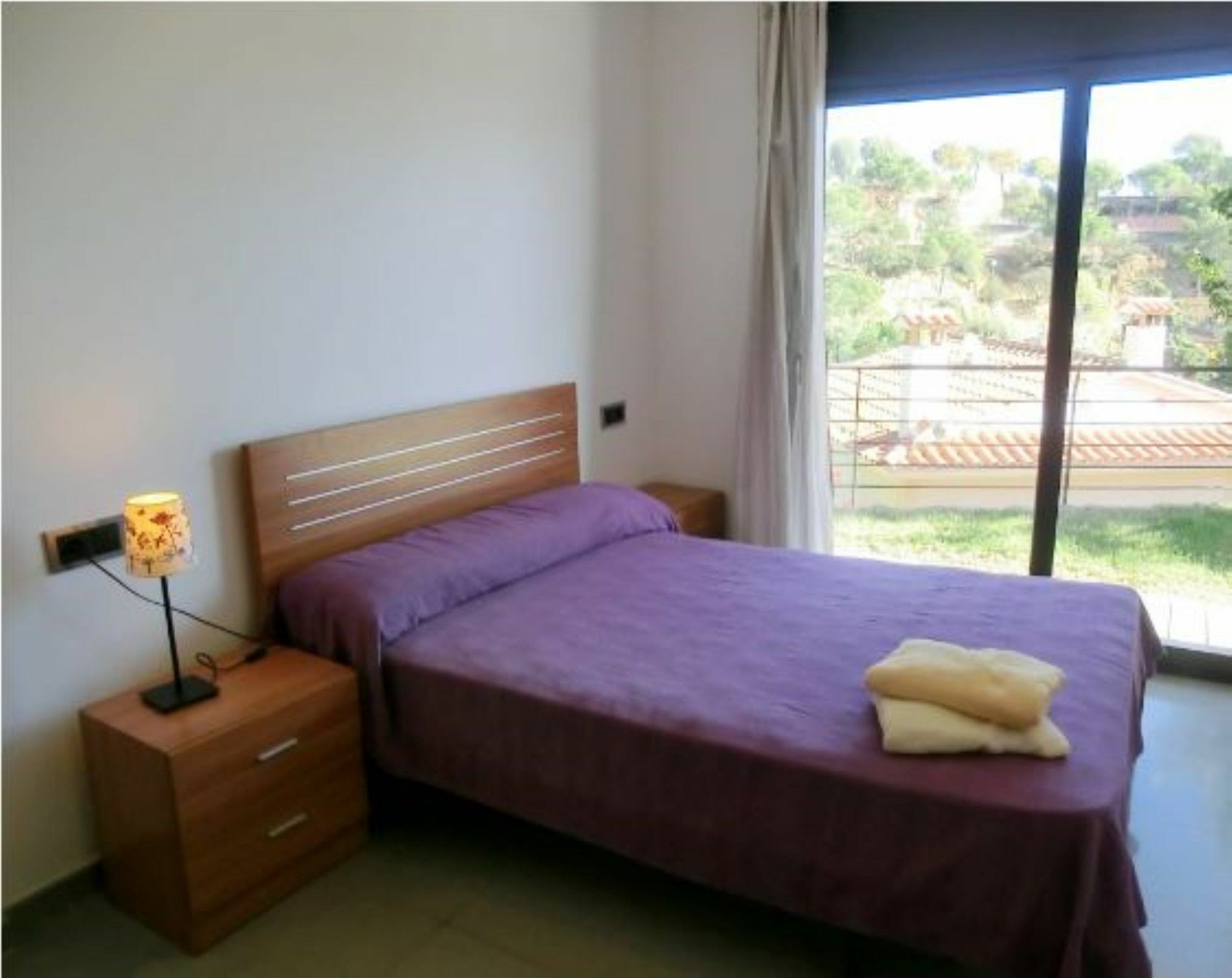 106176 House In *